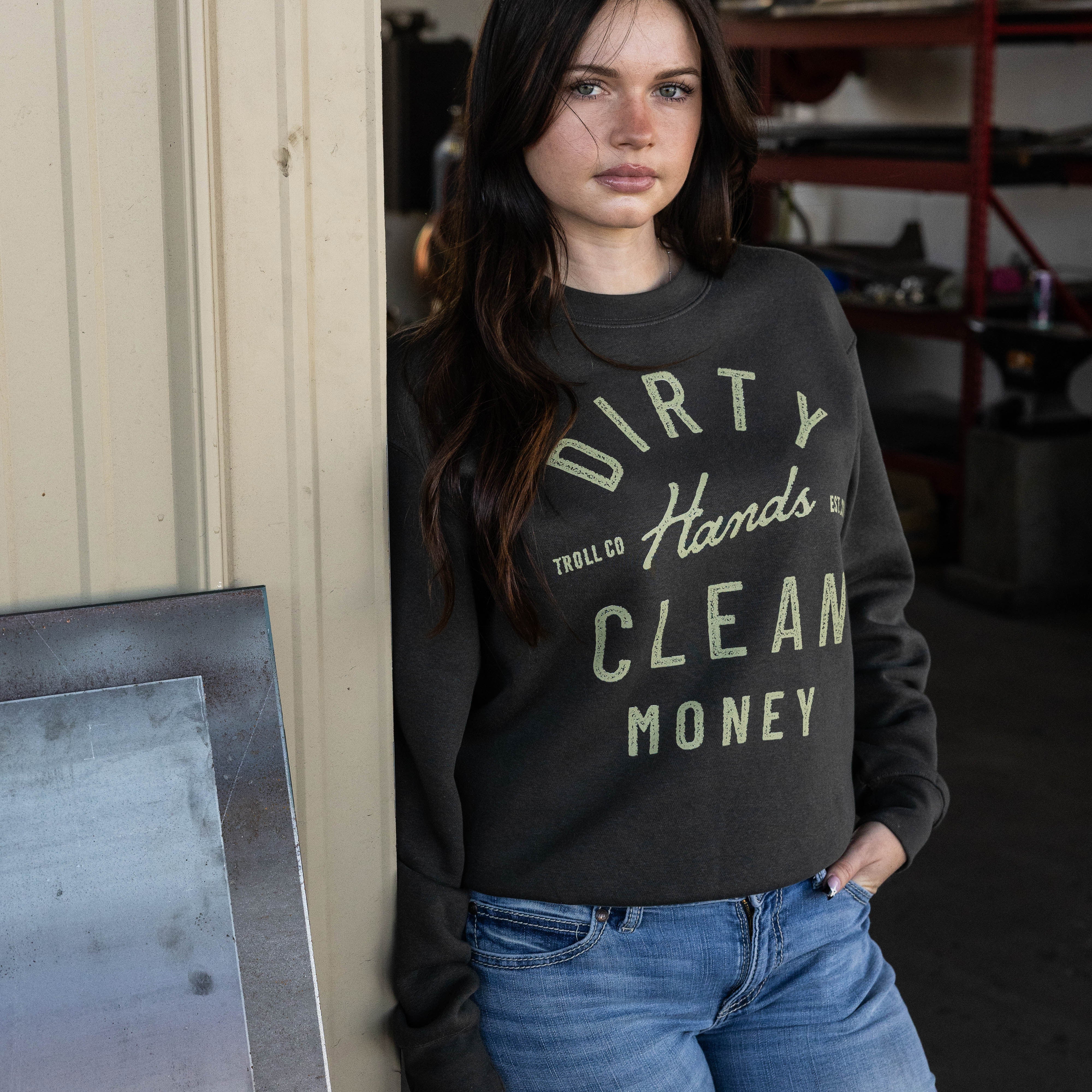 Women's DHCM Juno Crewneck | Color: Tar